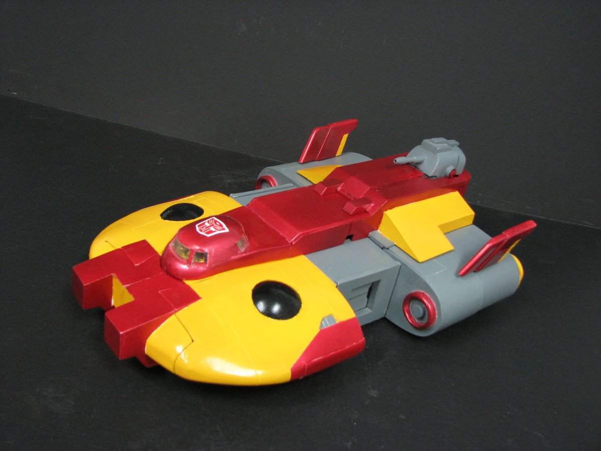 *Soon, a ship looking like this appears in Earth's sensors.*

@VAdmGulthane <a href="/POTUFP_Shoichet/">UFP President Becky Ray Shoichet</a> 
<a href="/AReyOfHope21/">Captain Rey Zor El (RP/Fake/Parody)</a>