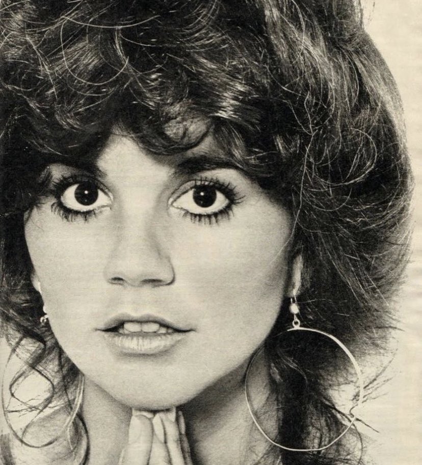 Happy birthday to one of my heroes, the legendary Linda Ronstadt 