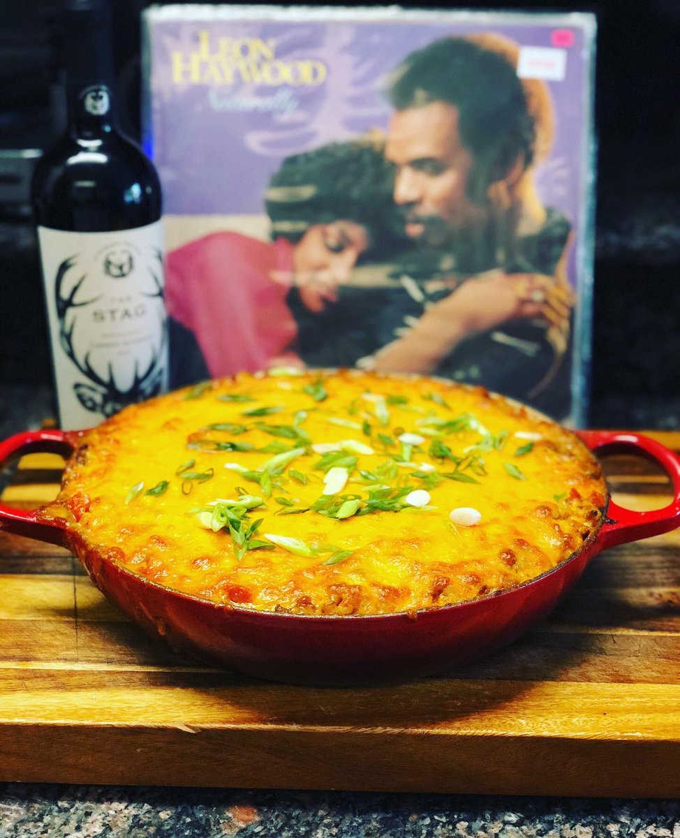 MrChefLobbyist's tweet image. Wednesday Evening Dinner: Mrs. Ollie D. Coleman’s Southern Help Yourself Casserole with Spicy Cheese Sauce and Baby Tomatoes #cheflobbyist #dinner #hamburger #helper #tomatoes #pasta #gouda #sauce #greenonions #food #foodie #cheflife #cheese #houston #comfortfood #southernfoodway