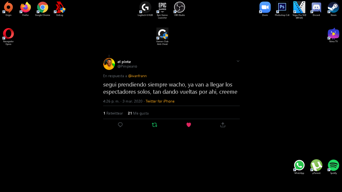 ivanfrann's tweet photo. cada dia que prendo la pc y quiero stremear, veo el fondo y me motivo x1000, que lindo el pimpe https://t.co/x7fp1MtR3S