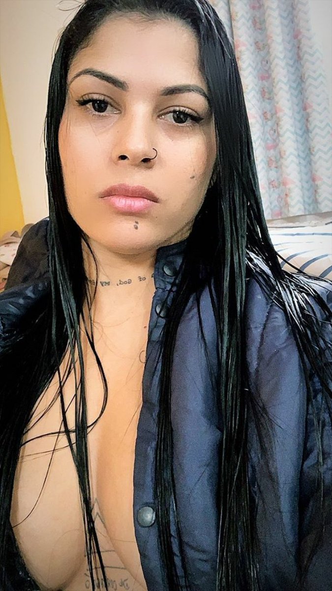 👅
