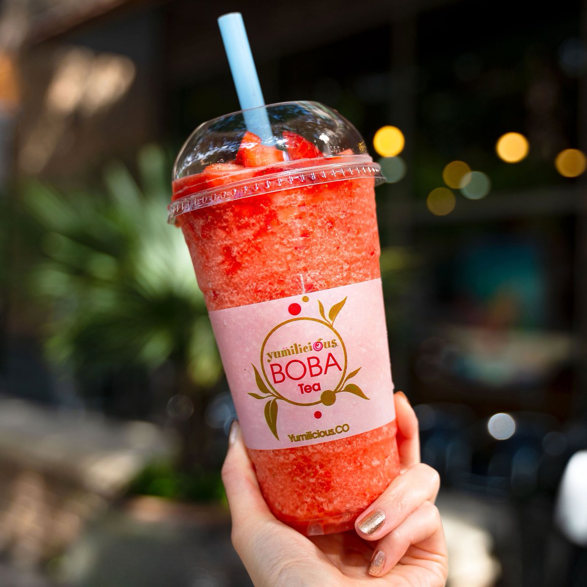 Pom Berry SLUSHIE! 🍓🥤 Just sippin' and chillin' in this Texas heat. 😎 ⁣