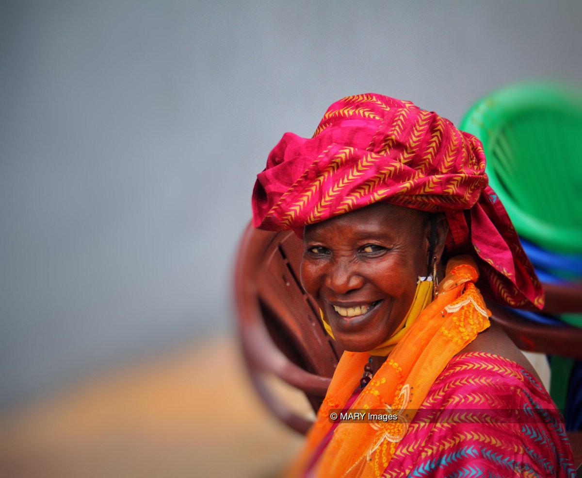 ImagesMary's tweet photo. Aminata MBAYE Comedienne, Une battante du théâtre sénégalais !! 🙏🏿❤️#kebetu #theatre #MDHM2 #Senegal 📷#MARYImages https://t.co/sNuodEmSN4