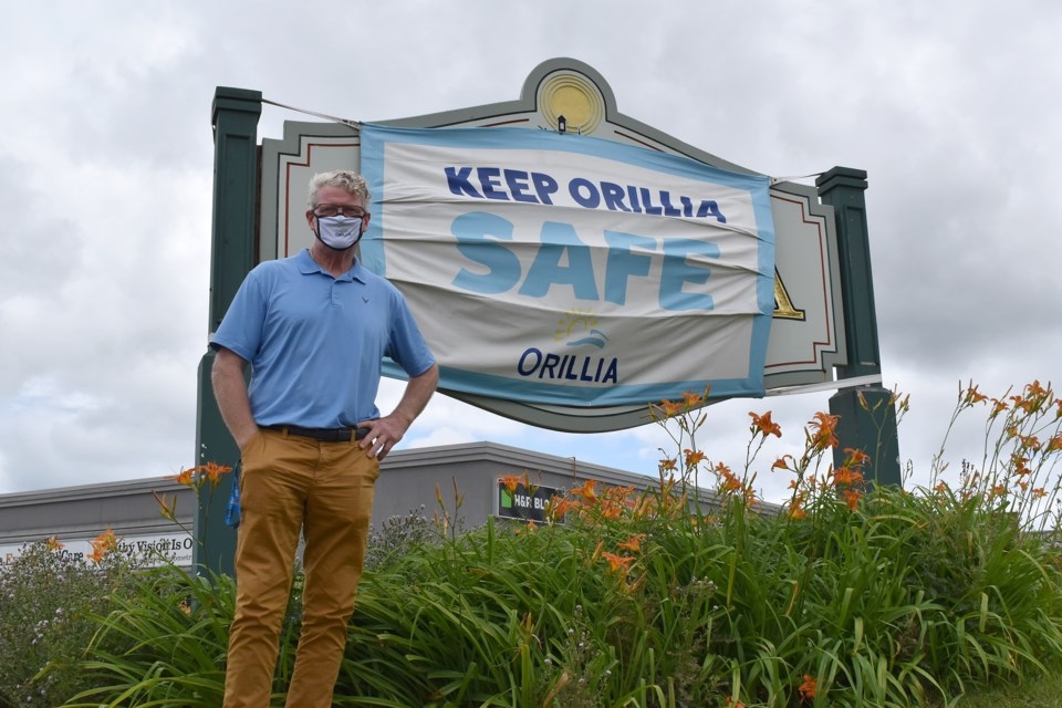 Welcome to Orillia signs remind people to wear a mask!!
'Basic principles of physical distancing, good hand hygiene and wearing a face covering are our greatest defence against a potential... more at shoplocal.ly/4652Q