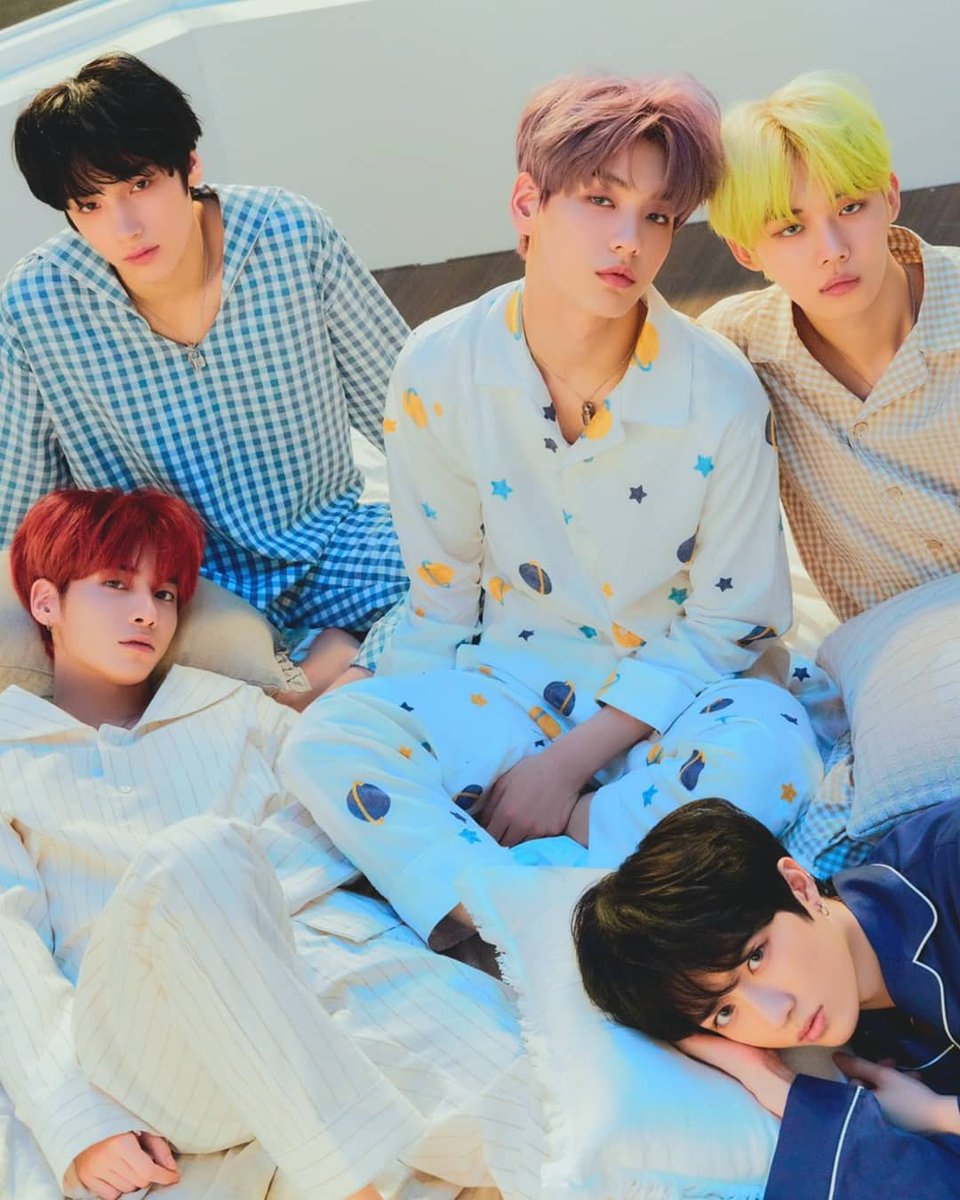 annis_suhaila's tweet photo. They grown up so fast... I can't believe that it's been a year now😭remember MOA will stay forever with you guys ❤️
#500DaysWithTXT #ForeverWithTXT @TXT_members @TXT_bighit https://t.co/m0BSy40IJp