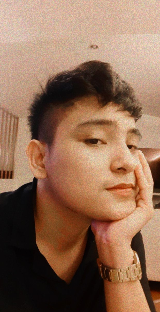 TheConconFelix's tweet photo. Morning 😏 https://t.co/CVI8HR6BaW