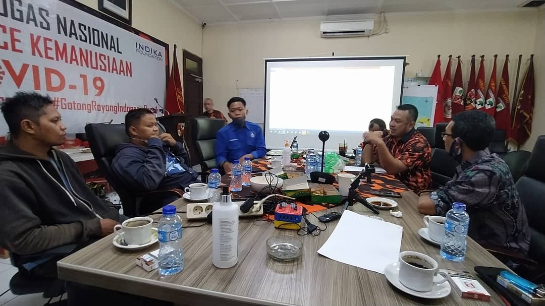 OfficialBMI__'s tweet photo. Malam ini teman-teman dari beberapa elemen Organisasi Kepemudaan melanjutkan Diskusi Merespon RUU HIP.

@PPPemudaMu
@PP_SAPMAPP
@officialbmi_

#RUUHIP
#BintangMudaIndonesia
#SapmaPP
#PPMuhammadiyah https://t.co/EIOhJPOuFE