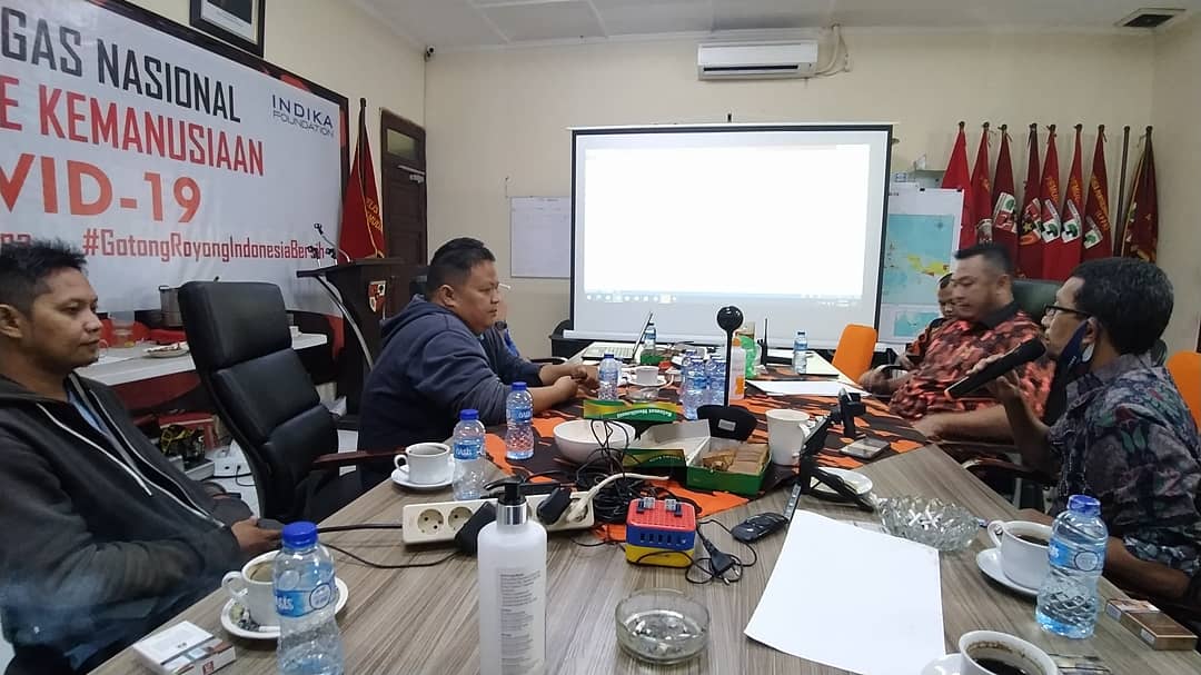 OfficialBMI__'s tweet photo. Malam ini teman-teman dari beberapa elemen Organisasi Kepemudaan melanjutkan Diskusi Merespon RUU HIP.

@PPPemudaMu
@PP_SAPMAPP
@officialbmi_

#RUUHIP
#BintangMudaIndonesia
#SapmaPP
#PPMuhammadiyah https://t.co/EIOhJPOuFE