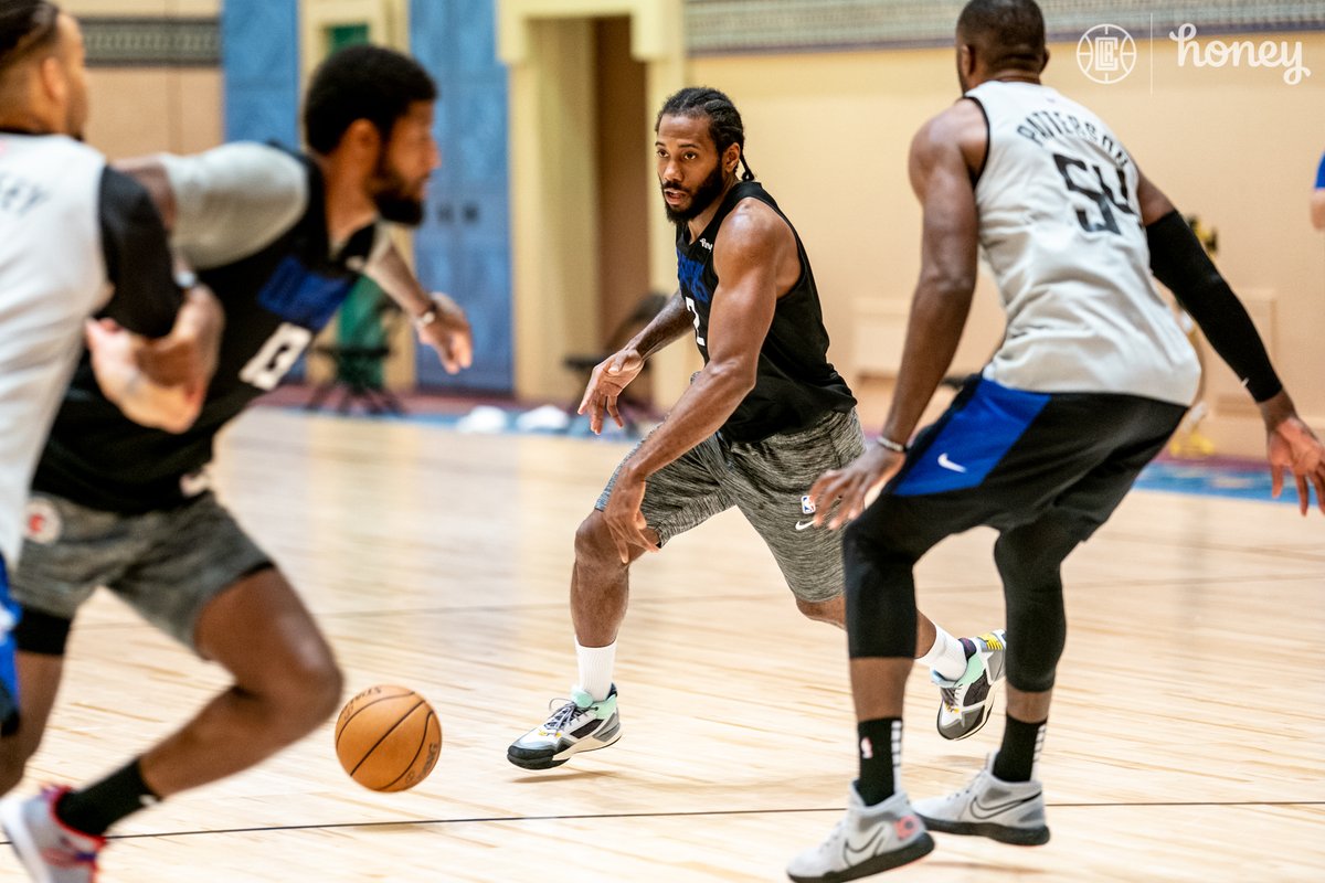 湖人接受挑戰吧!快艇36歲老將麒麟臂不輸Howard,訓練中追蓋喬治!-黑特籃球-NBA新聞影音圖片分享社區