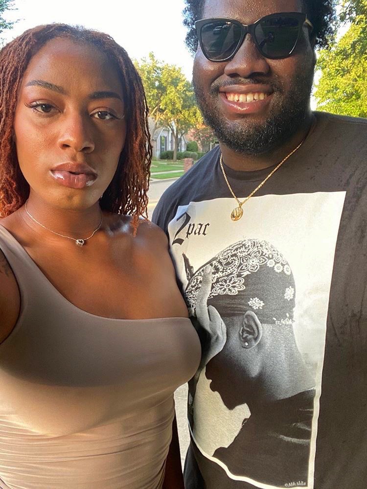 BioncaDunham33's tweet photo. Happy 1 year anniversary babe!!! I love you 🥰 https://t.co/sT3xXUzkF8