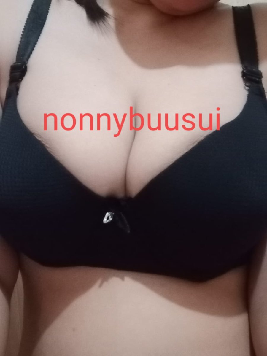 BusuiNonny's tweet photo. #expotegal #botegal #availtegal 
Hari ini nonny ikut sma @GeetNez  kitty ya ke jawa ,,,, 

Yang mau isi slot nonny ayo ga bisa #cod #wajibdp 
Sensasi #Busui ya https://t.co/qS9VJ7CJGX