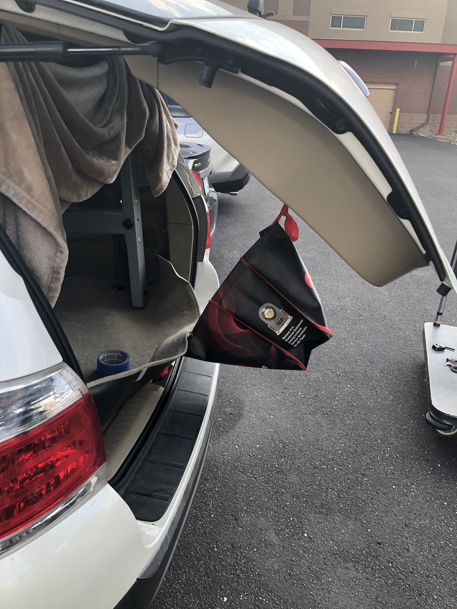chucko24's tweet image. Good old-fashioned American ingenuity. We secured the valuable cargo 🤓 with a bag feom # cedia  #dishnetwork @JDPower @CEDIA @ResTechToday #restechtoday