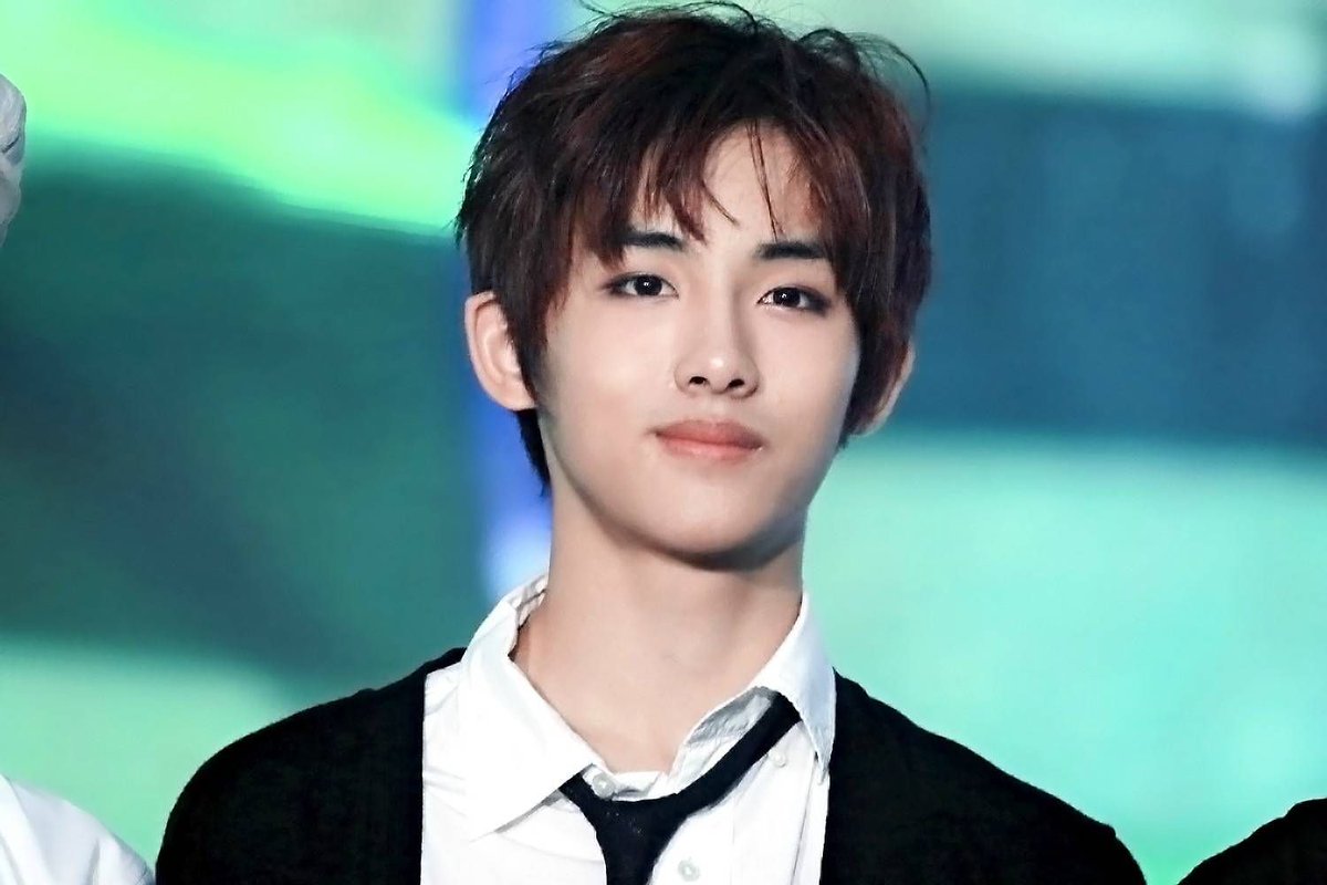 Hourly Winwin☁️ tweet media