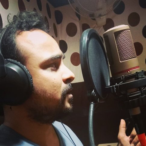 ActorSachiien's tweet photo. #Passion #Dedications #Film #recording 
#dubbing #session #memories #
#actor #actorslife #actorswork #directorsinstructions #directorsactor #bollywood #marathicinema #indiancinema #marathifilms #filmytalks_ #indianfilms #indiancinemas #indianfilmcasting #actorslife🎬 https://t.co/6D3QOboOjh
