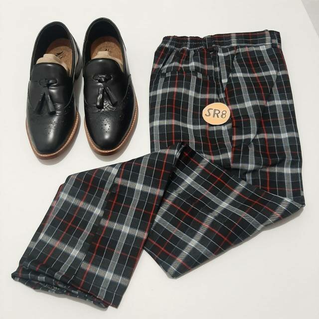 ecost_nine's tweet photo. Saya menjual Celana Panjang Pria/Wanita Kotak  Pants Tartan Cewek Casual Katun Flannel seharga Rp120.000. Dapatkan produk ini hanya di Shopee! https://t.co/Vvf3fKpuHf #ShopeeID https://t.co/JdrtOQwEv4