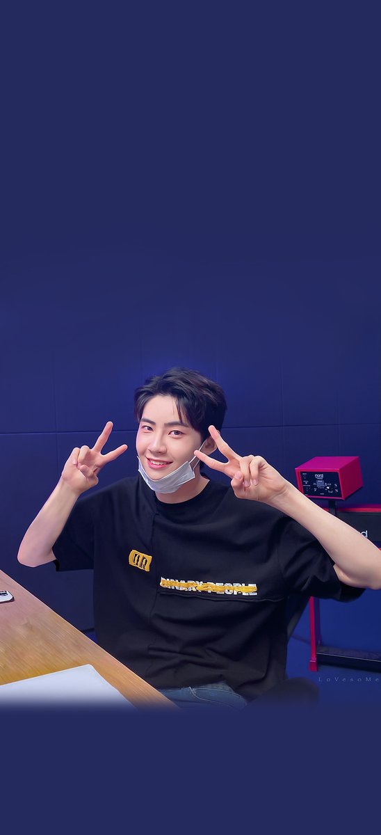 lovesome68's tweet photo. #이진혁 배경화면
NOW 공식트위터

1080*2366 
(어두운ver./밝은ver.)

#LEEJINHYUK #브이태양 #bedlam #李鎭赫 #난장판 #SPLASH #JINHYUK https://t.co/as0eXOUXiw