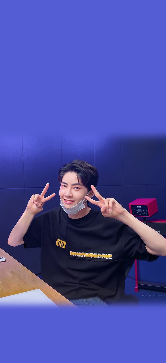 lovesome68's tweet photo. #이진혁 배경화면
NOW 공식트위터

1080*2366 
(어두운ver./밝은ver.)

#LEEJINHYUK #브이태양 #bedlam #李鎭赫 #난장판 #SPLASH #JINHYUK https://t.co/as0eXOUXiw