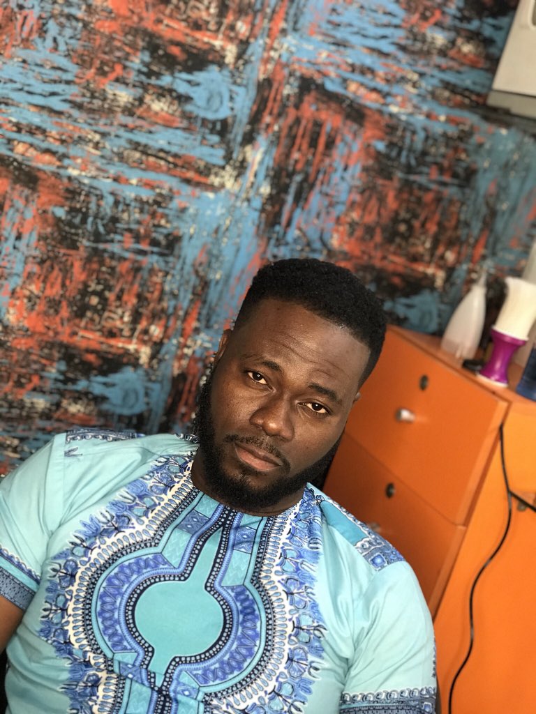 hairmastersng's tweet photo. #TB to this Handsome Man✂️💈
.
.
#HairMastersBeautySalon #Fade #CleanHaircut #WizkidAt30 #StarBoy #twitterhacked https://t.co/uy2bcrwGsQ