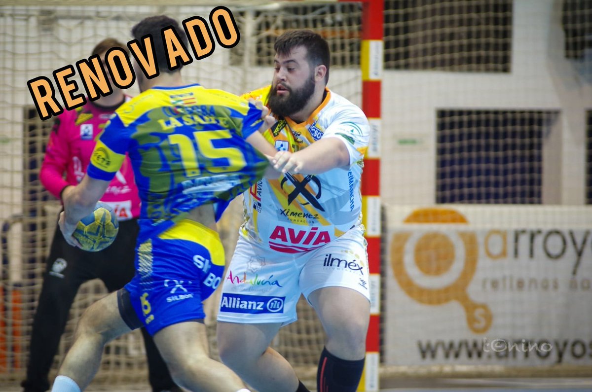 BmXimenez's tweet photo. 📢📣 RENOVACIÓN 📣📢 

Ricardo Torrent (@ritorrent) se suma a la lista de renovados para la próxima temporada 📈

Cumplirá su segunda temporada en nuestro conjunto 💪🏼😏 

#VamosMiGenil #VamosAX #FuelleIsBack https://t.co/Xj67ro9A1a