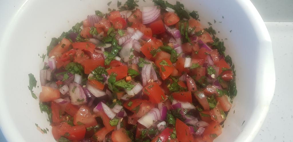rhodesmi's tweet photo. @rawdoncc 1st salsa of the season ready for this evenings t20 BBQ https://t.co/6ad2E4hmQw