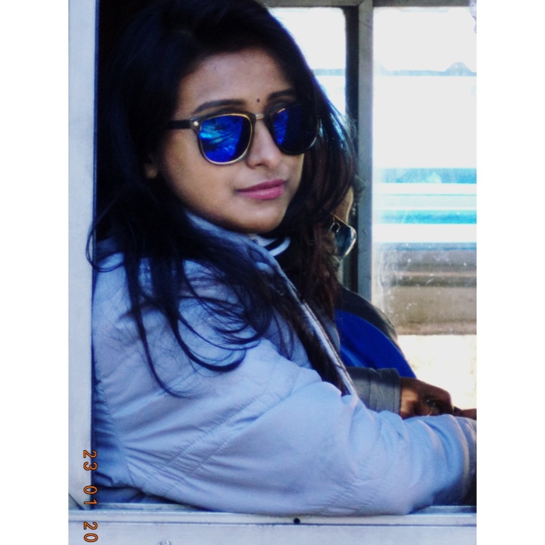 NishaGhosh22's tweet photo. #NewProfilePic https://t.co/DlSI1iac9f