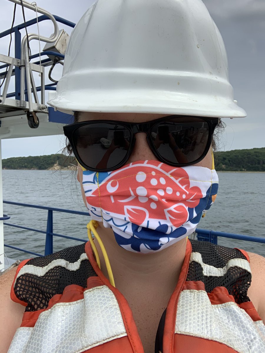 berry_fishy10's tweet photo. So thankful that we’re able to get out on the lake and sample some UV and fish this week! One day down, too few to go...#MiamiGradsWork #GetTheFish https://t.co/0PjGzqAA4O