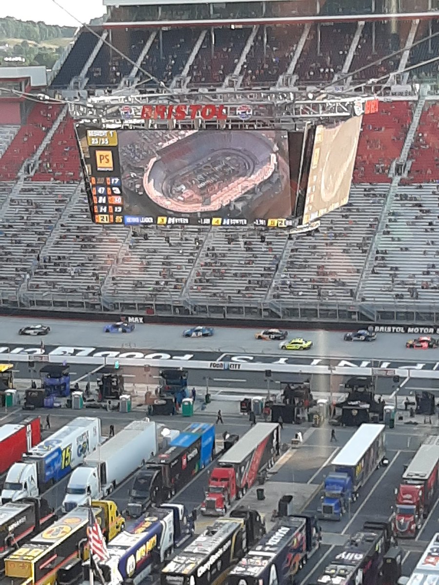 TamIsAwake's tweet image. #bristolallstarrace