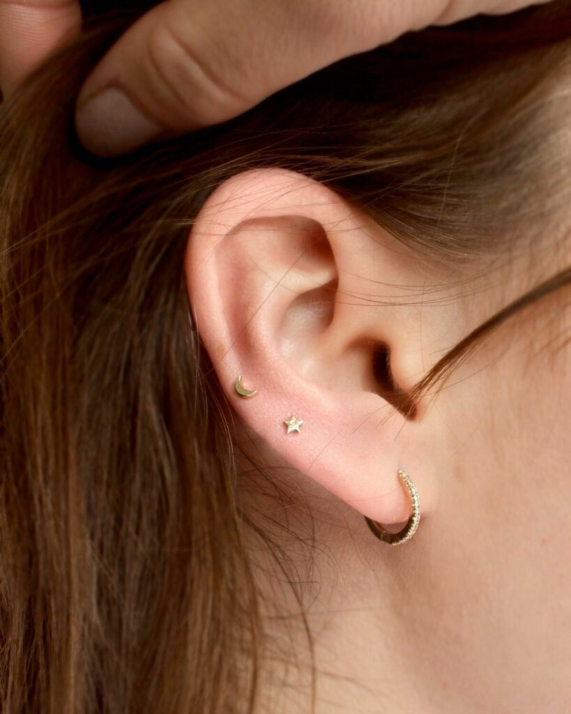 StarlingJewels's tweet photo. An ear story worthy of the moon and stars 💫 https://t.co/I6zPW5nnW2 https://t.co/Jbzg4Tq82d