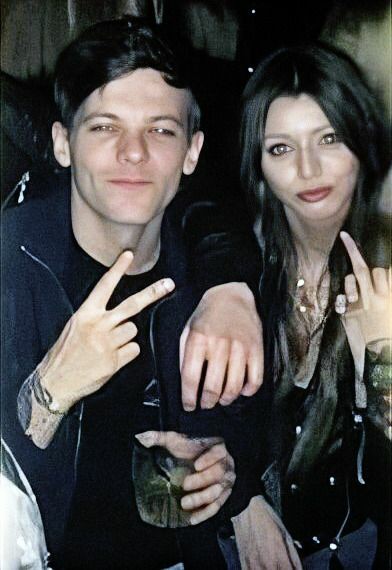 ~Ele with the Tomlinson's, a thread~