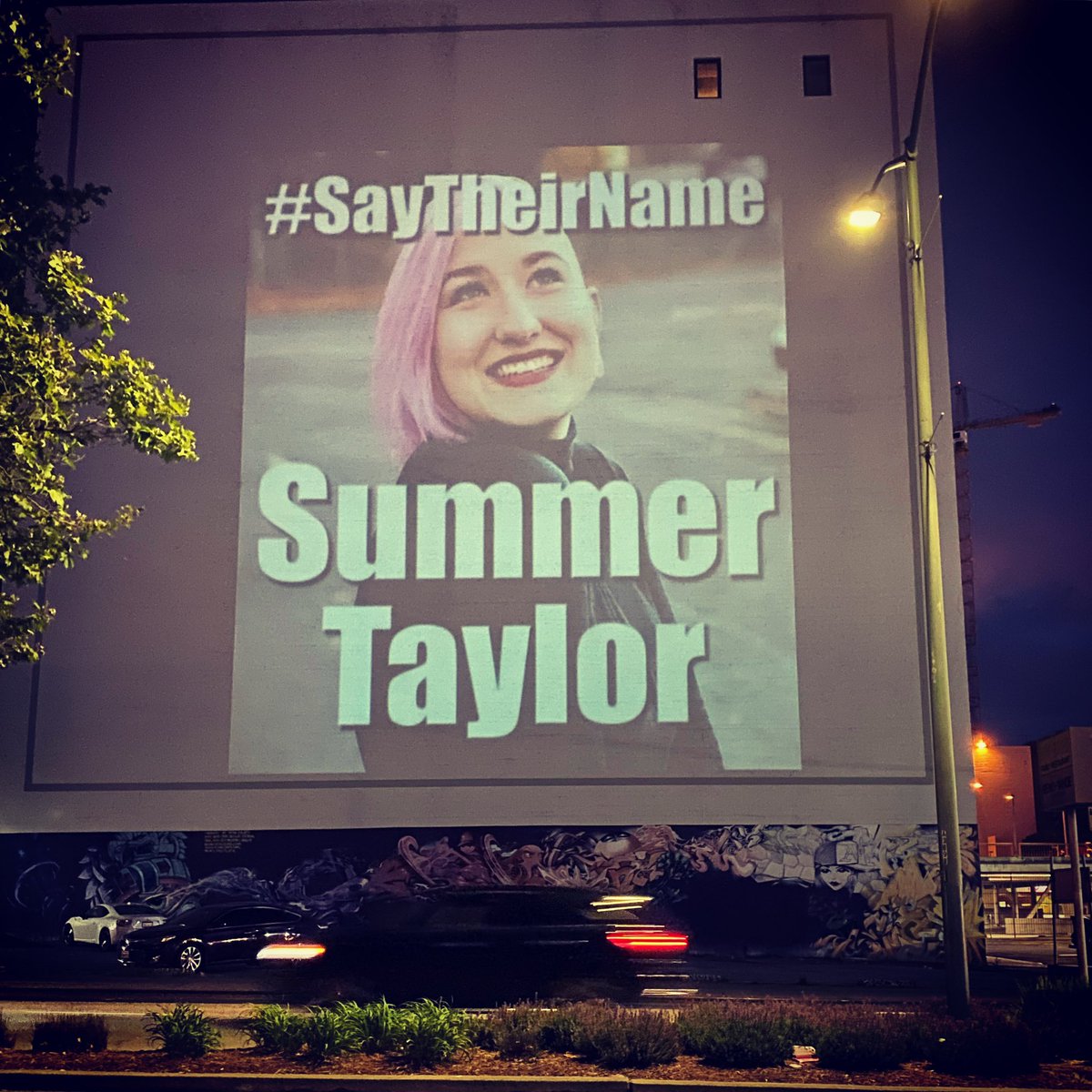 AEMarling's tweet photo. Rest in power, #SummerTaylor. #SayTheirName
#RIPSummerTaylor #DiazLove #SeattleProtest
Projected in Oakland. https://t.co/V7TqKx1SyX