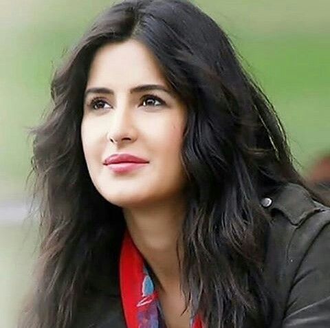 titbitvideo's tweet photo. Many Many Happy Returns of the day to Katrina Kaif 🥳🎉🎂..!!

Subscribe: https://t.co/16KiIbpWo1

#HappyBirthdayKatrina
#HappyBirthday
#HappyBirthdayKat
#Kat
#KatrinaKaifBirthday
#KATRINA
#KatrinaKaif
#HappyBirthdayKatrinaKaif
#Titbit #TitBitVideo #birthdaygirl #birthdaywishes https://t.co/JgkvNeLpM7