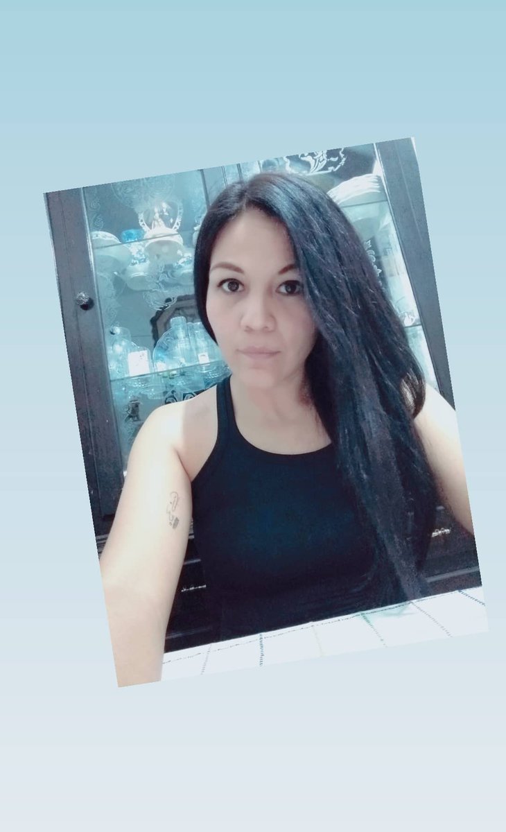 floreecitaa's tweet photo. 🖤 https://t.co/i6WPQ4lJzT