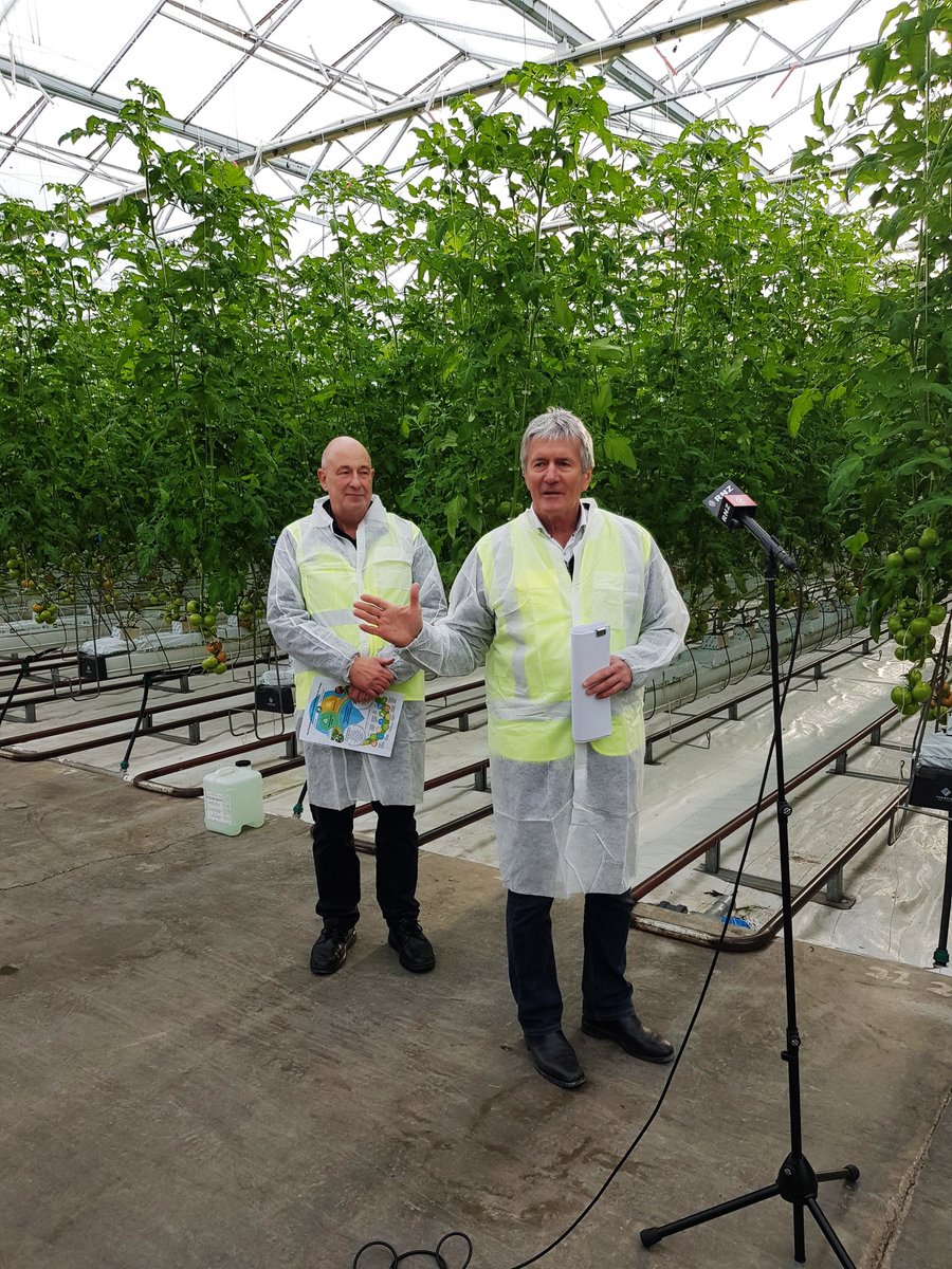 HortNZ's tweet photo. All parts of NZ’s diverse horticulture sector have worked with key govt departments to develop an industry-led, govt-enabled strategy.

Great to see @DamienOConnorMP at the launch today in Nelson. 
https://t.co/nn0jKegFFv https://t.co/PzCuZbzdG7
