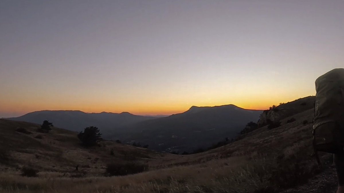 Serdjio_A's tweet photo. Закат в горах Крыма
#поход #туризм #горы #вгорах #закат #mountains #travel #trip #hike #outdoors #outventure https://t.co/ne4LLUmtiK