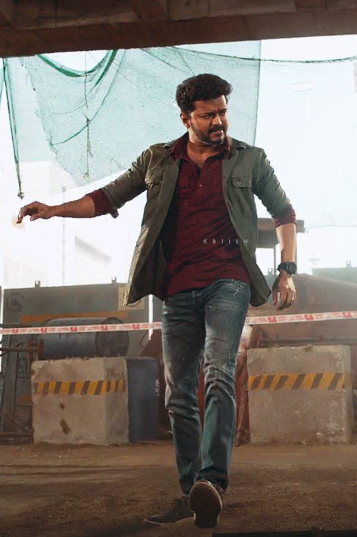 TVKEXPRESSHQ's tweet photo. #Master of Mannerism, Screen Presence !❤️💥 None of any Actors couldn't match his Screen Presence. That's #Thalapathy @actorvijay 😎🔥 https://t.co/BaBxBKixpI