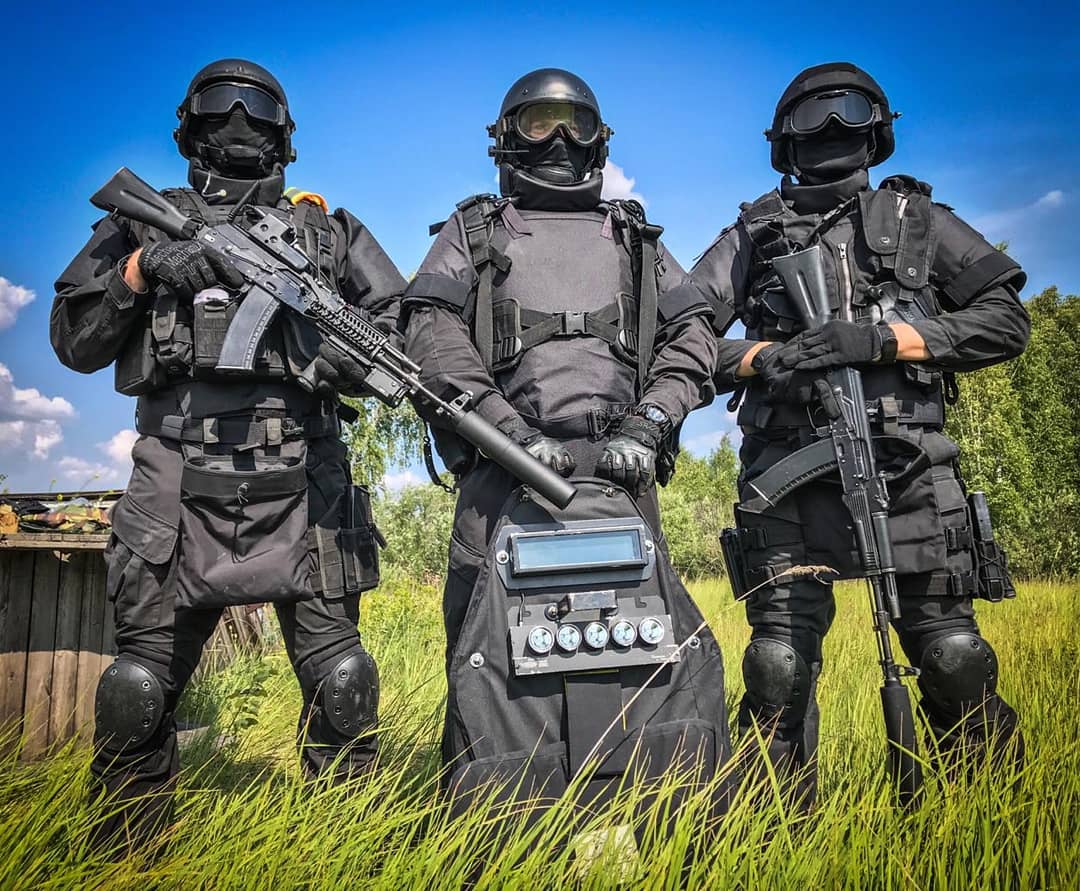 Greyshopru's tweet photo. #Rosgvardia operators from SOBR special forces.

For more material check out ➡️: https://t.co/JOK3DkYllR
___
https://t.co/Hj2NFNnILF Original equipment from Russia. #greyshop #equip #FSB #AK74 #AK47 #police #weapon #russia #army #airsoft #military #MordorTac #ArmyInside https://t.co/cwoVzJTb15