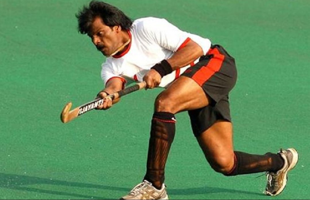 The man who deserves Bharat Ratna for for making India great in Hockey.
Happy Birthday Dhanraj Pillay 