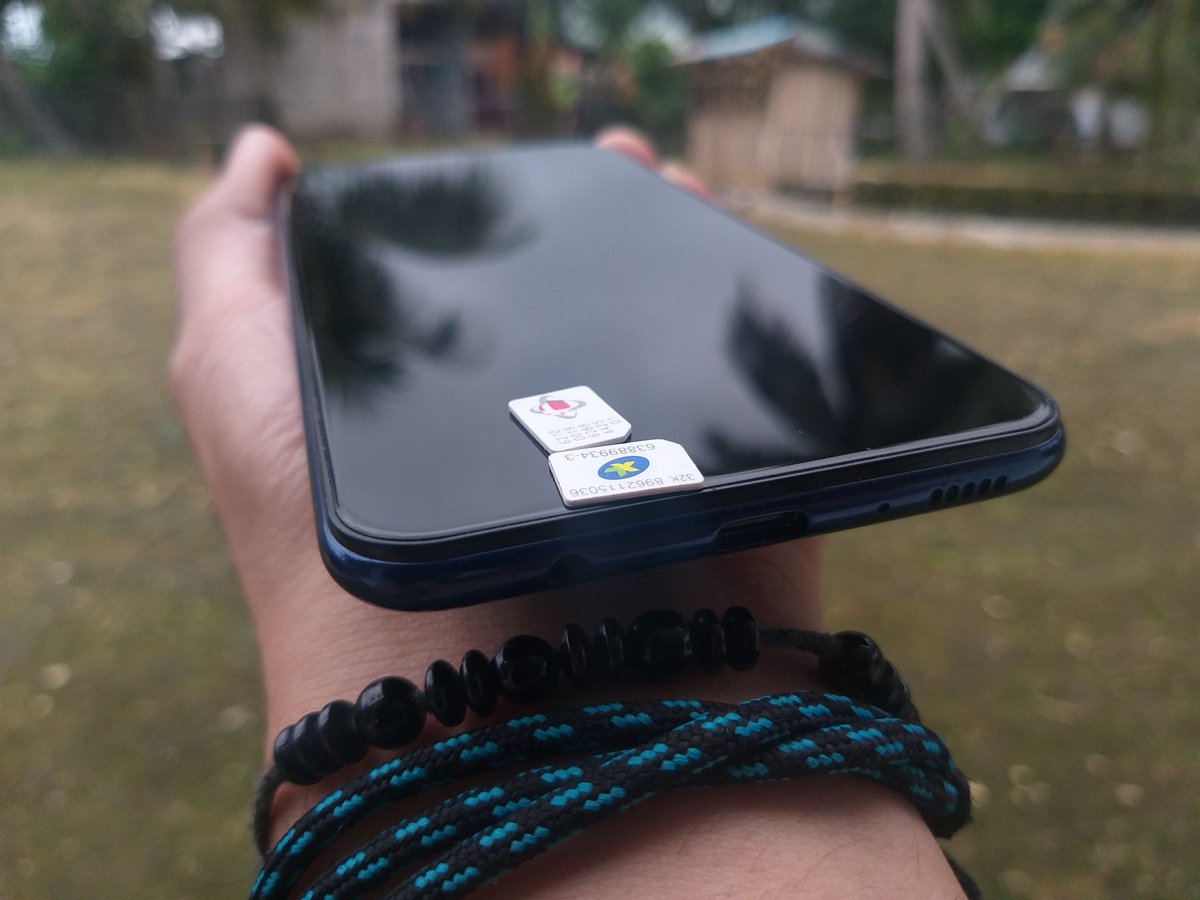 Tong sok pupujieun . asumsi di jieunjieun..ka batur nyapirakeun,,sakitu beungeut geus waktuna saeureun ... 😂