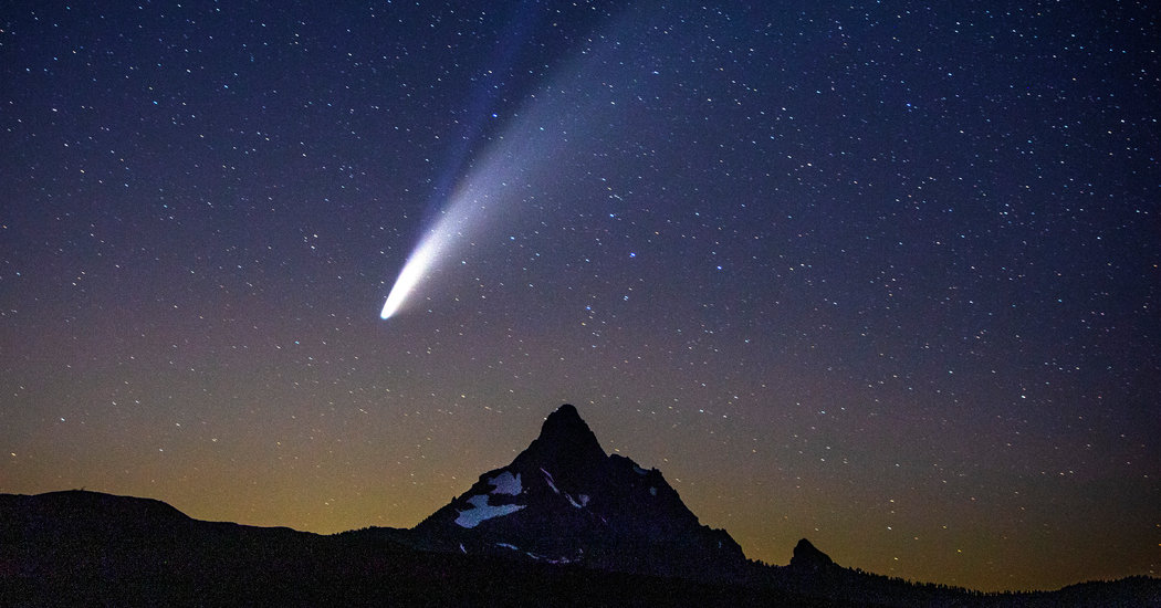 bitcoinagile's tweet photo. Comet NEOWISE: How to See It in Night Skies #bitcoin #blockchain #news #science #Revolution #Comets #SpaceandAstronomy #SolarSystem #ContentType:Service #NationalAeronauticsandSpaceAdministration https://t.co/cyFwihkgkq https://t.co/pHgwJGVExM