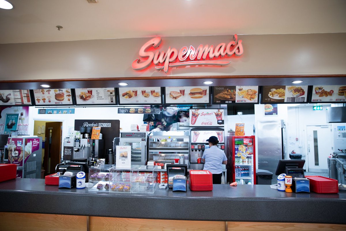 guideirlande's tweet photo. Alerte job de rêve : #Supermacs cherche un dégustateur de crème glacée !
https://t.co/5BbMjTtVJs

#fastfood #dreamjob #irlande #jobdereve https://t.co/GpZfHRcJJN