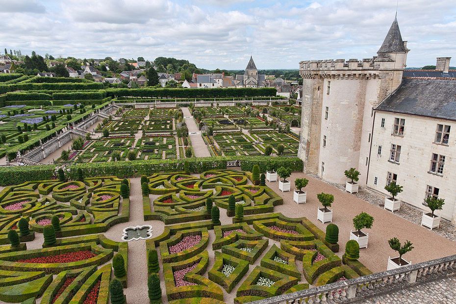 F3Centre's tweet photo. Villandry : le château et les jardins monument préféré des français ? https://t.co/1RJdT3xZpf https://t.co/1EFRbR75VZ