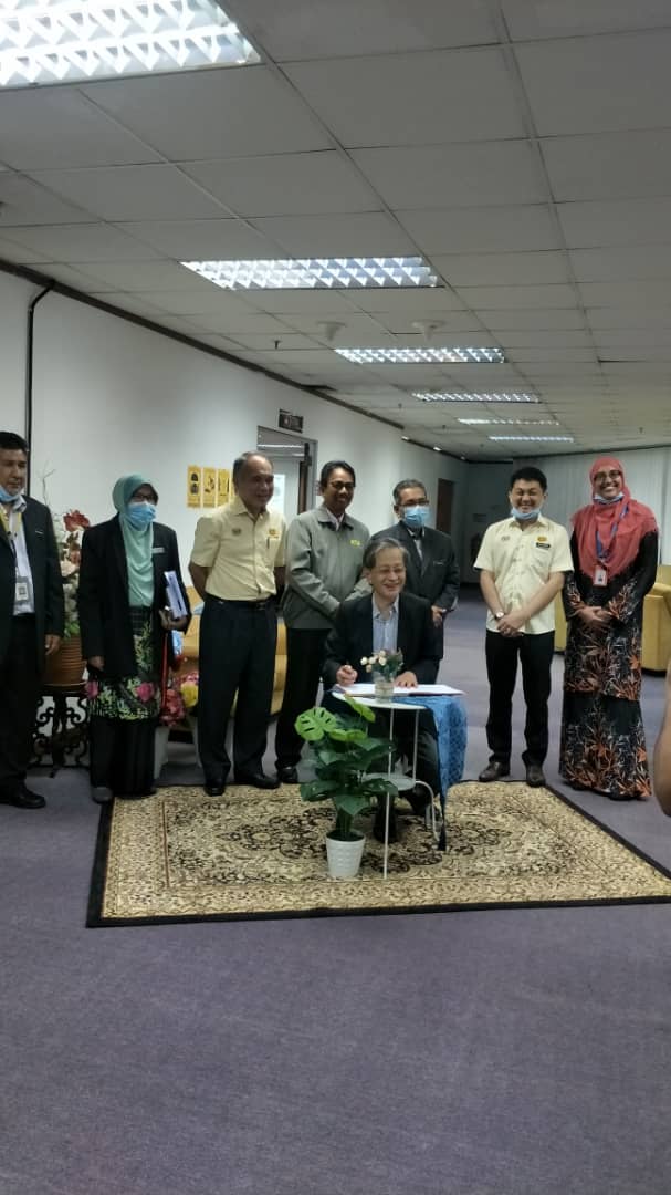 BpCkas's tweet photo. TAKLIMAT MRCB BUILDING SYSTEM (PPVC) OLEH YBHG. DATO' SRI Ir. Dr. JUDIN B ABDUL KARIM
GREAT EXPOSURE TO PPVC @JKRMalaysia @Zulakmal8 @IrZulkefly @PngrhCKP @azudinmansor @anita_shafie https://t.co/wRTvGMCAhJ