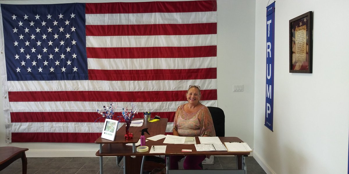 LauraCDuval's tweet photo. The newly opened GOP Neptune Beach🌴office is awesome! Great work by a lot of dedicated volunteers! #LeadRight #CAT5Cavalry #TurnDuvalRed 🐘🇺🇸 https://t.co/O6WJmSssRP