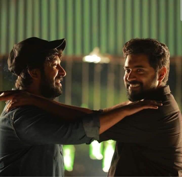 NivinOfficial's tweet photo. Thank you brother! 😍 #VineethSreenivasan 

10 years of friendship! ❤️ https://t.co/8tJt7OXGLh