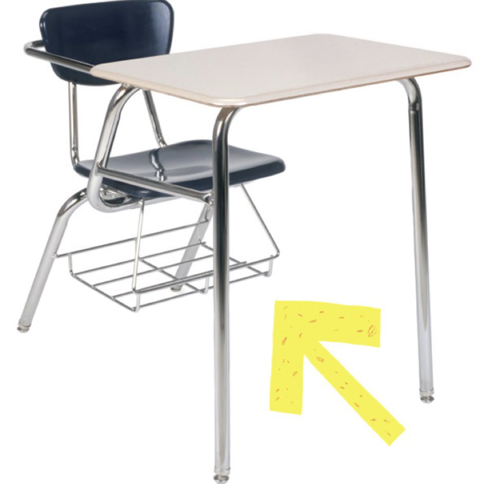 ktg_xx's tweet photo. when the desk in front of you had one of these >>>> STRAIGHT COZY VIBES😤 #hsdropout #tbt https://t.co/sCXjx5lp4h