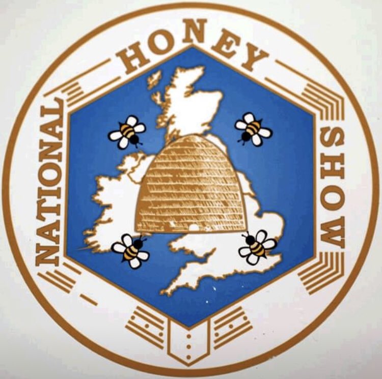 Scotbeekeepers's tweet photo. The #NationalHoneyShow in #England will be an #online event this year, so we can still enjoy all the informative #bee #honeybee #beekeeping lectures &amp; workshops but from the comfort of our own homes. For more info
https://t.co/DNImlR50WA @nathoneyshow https://t.co/H3bQx6iIVH