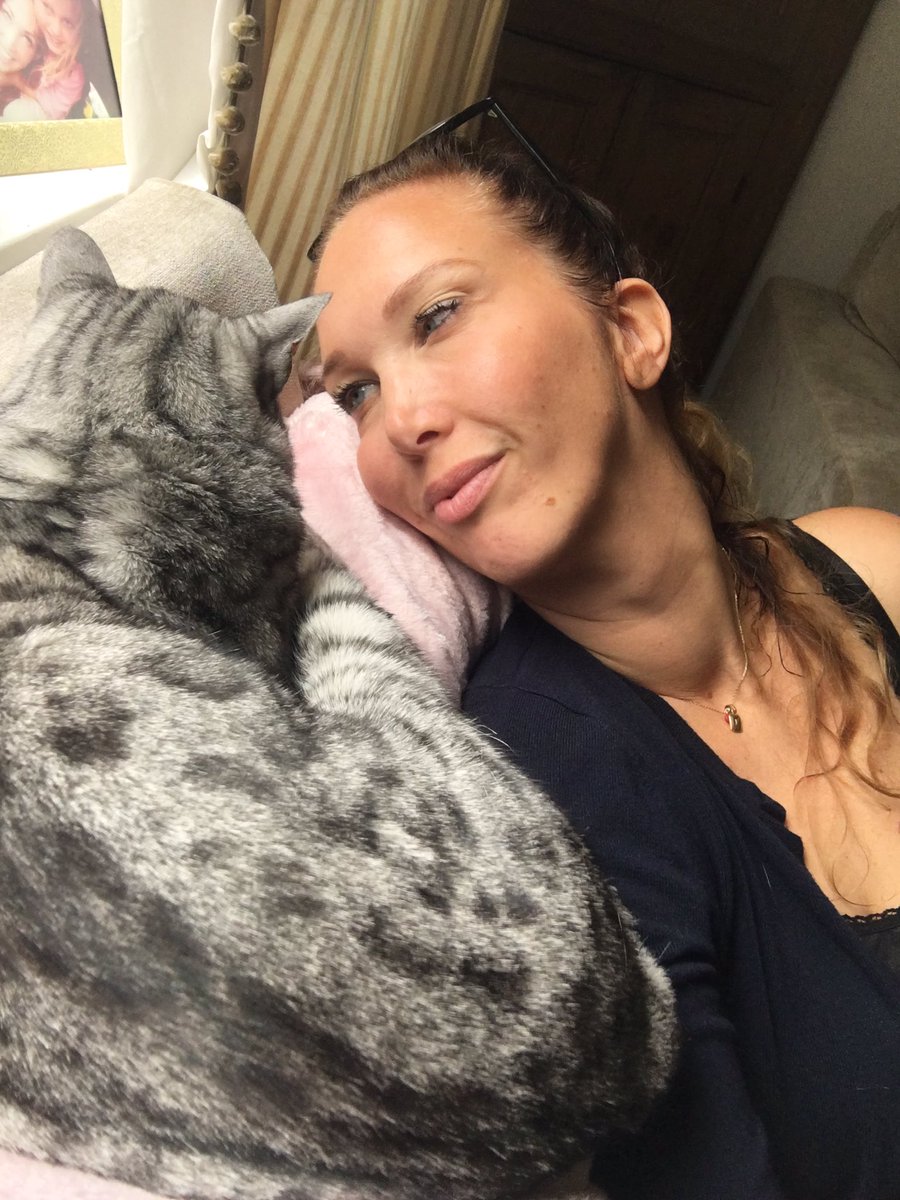 BakerKatyhaynes's tweet photo. I love animals 💓 my little tiger always with me. I just need a doggy! The hunt continues. #bengalcatoftwitter #mistycat #animalsarethebest #nextadoggy. https://t.co/MCIdaHdobi