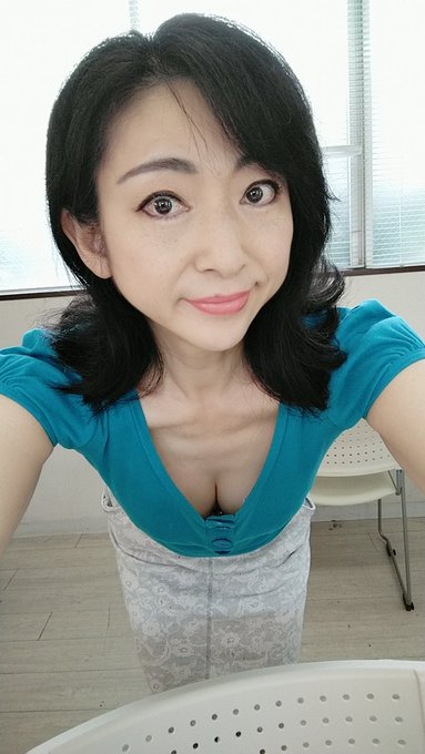 今日はからみ無しでフェチ作品用コンテンツを幾つか撮りました🎥 オ〇ニーは二回したけど欲求不満～(笑) 余力を残しまくった状態で終了～😁 https://t.co/OdfAnLn28C<a href="/tag/%E3%82%AB%E3%83%90%E3%83%BC%E3%83%9E%E3%83%BC%E3%82%AF"class="tags"><span>#カバーマーク</span></a>