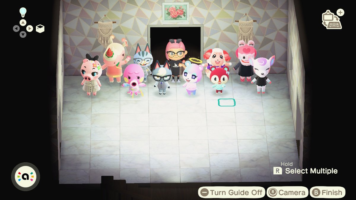 MoonlightRach's tweet photo. raymond never like famly pictures ): #AnimalCrossing #ACNH #NintendoSwitch https://t.co/exS8JUV1I2