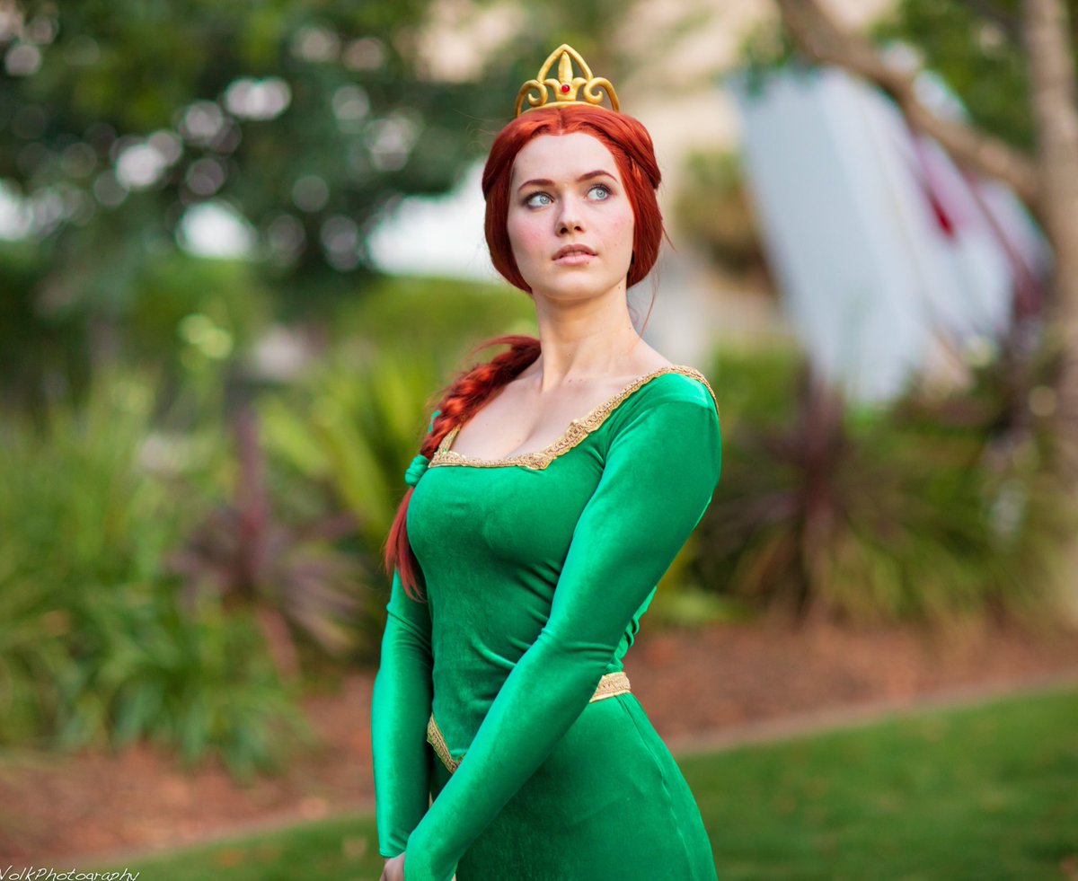 volkphotography's tweet photo. โA ballad? A sonnet! A limerick? Or something!?โ๐ธ๐ป
@Nichameleon as Princess Fiona from Shrek!! ๐๐ป
#princessfiona #shrek #cosplay #cosplaygirl #cosplayphoto #princessfionacosplay #ใณในใใฌ #ๅฏๆใ https://t.co/eUszAiORQF